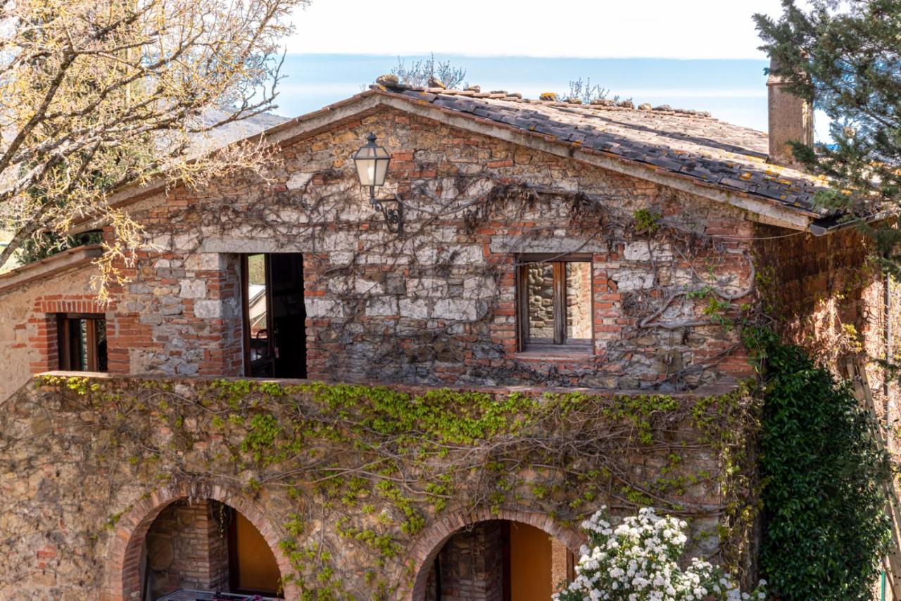 Villa Nemora Castello di Montalto ภายนอก รูปภาพ